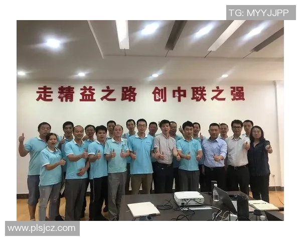 南京排球队的反击革新之路:重塑战术与团队精神的全新探索 南京排球队的反击革新之路:重塑战术与团队精神的全新探索