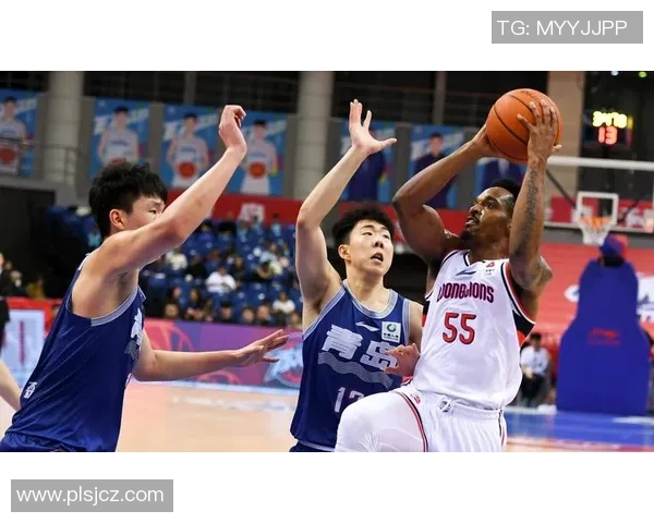 CBA焦点对决吉林队迎战广州龙狮全力争胜展现实力与团队合作 CBA焦点对决吉林队迎战广州龙狮全力争胜展现实力与团队合作